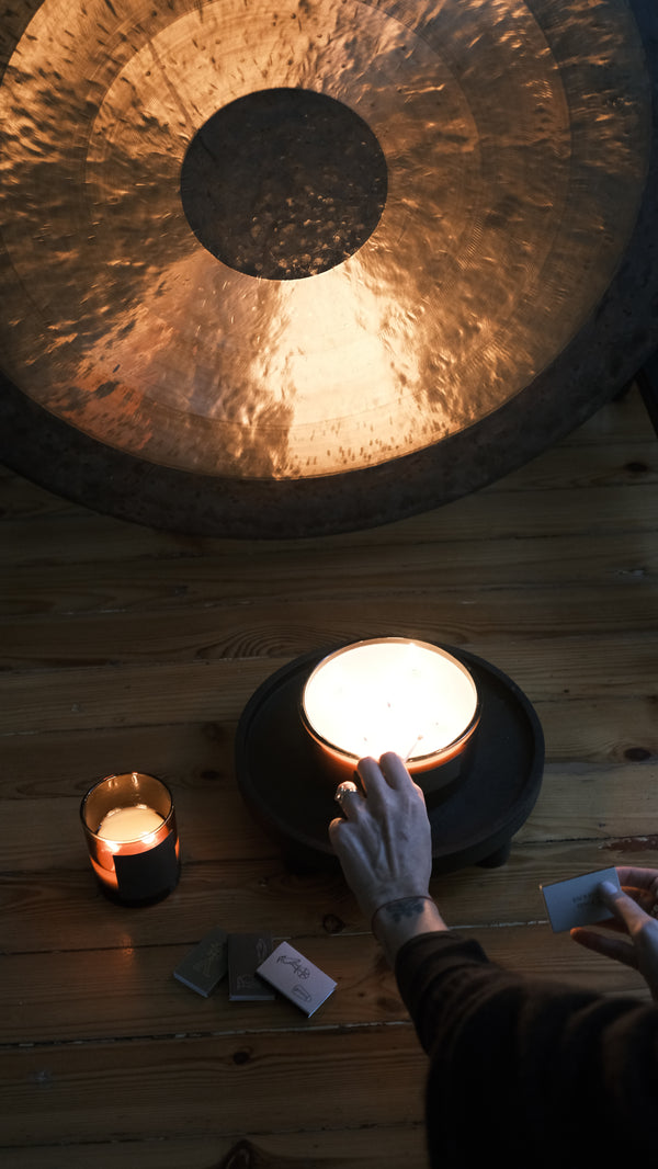 Ancient Worlds 𓆸 A Soy Based Large Candle