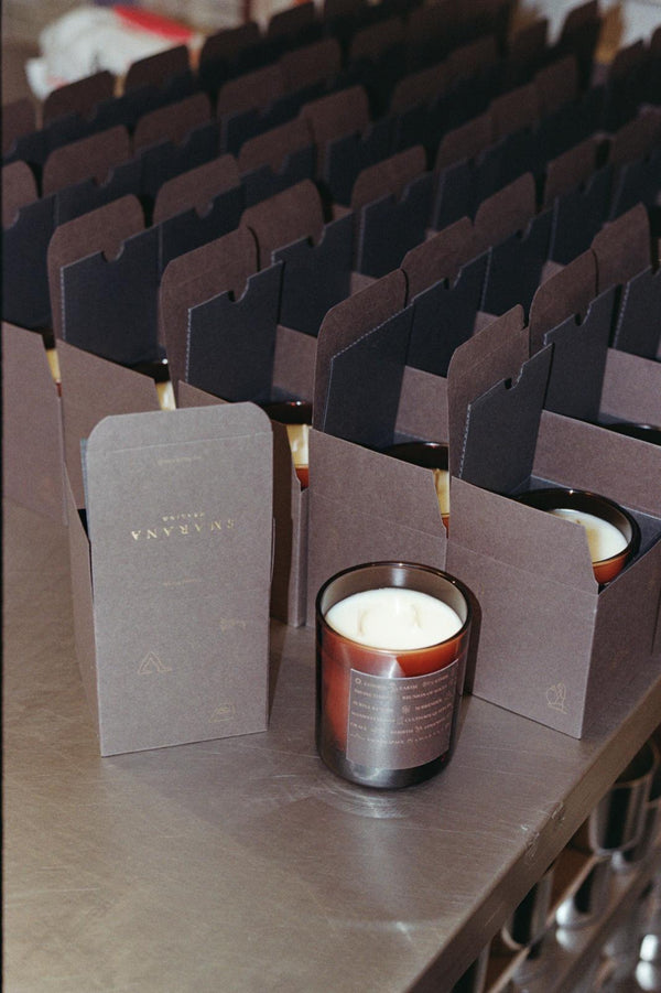 Ancient Worlds 𓆸 A Soy Based Medium Candle